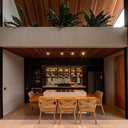 Villa Feh Bali By House Of Winds - Neo Tropical Eden Near Canggu Kerobokan Dış mekan fotoğraf
